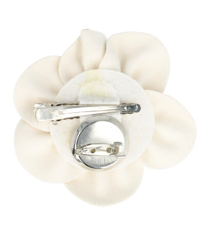 duckklem-broche-bloem-leder-look-7,5cm-creme